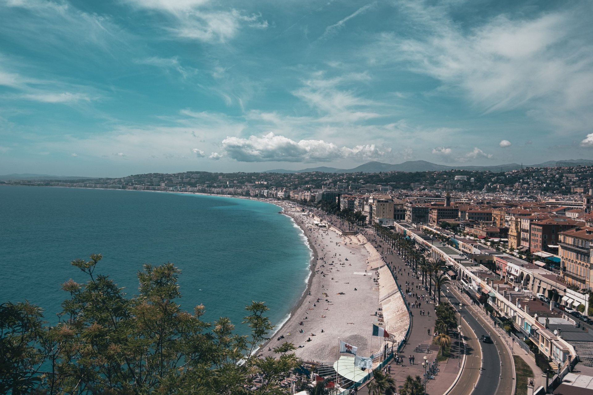 Vue de Nice, baie des Anges et promenade des Anglais